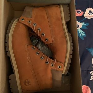 Waterproof Timberland boots (autumn style)